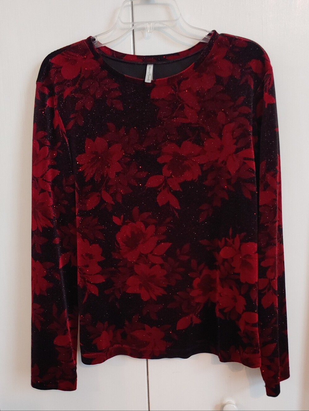 Womens Long Sleeved Holiday Top - Size Large